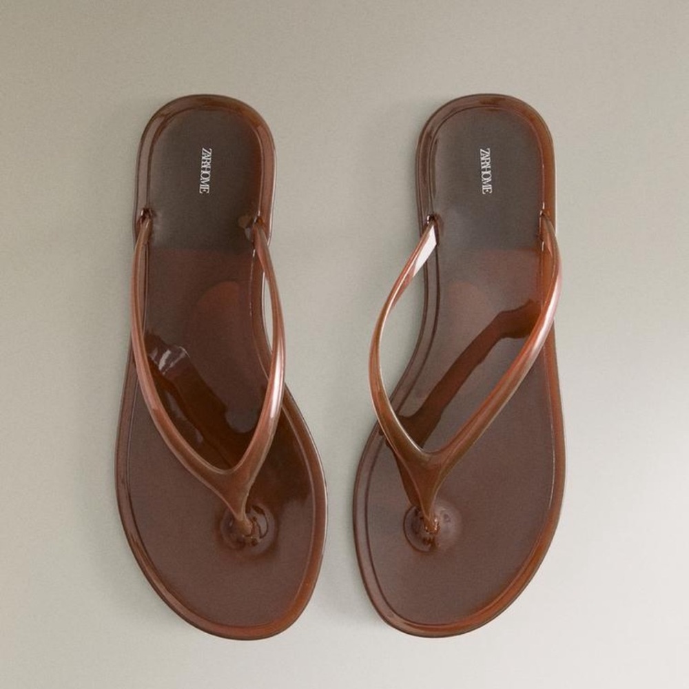 ZARA HOME flat JELLY sandal - Christopher Esber look alike